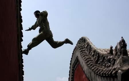 盘点中国古代各式各类的小偷：有一招从古沿用到今天
