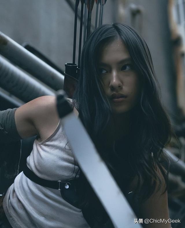这部剧足足7位女神!三吉彩花、朝比奈彩,全员火辣性感