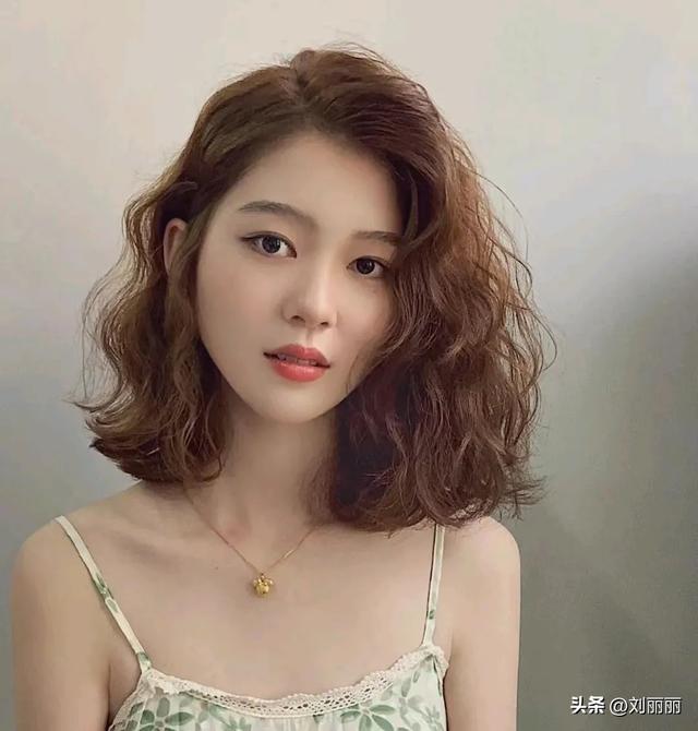 最具人气的3种女士发型，长中短都很美，喜欢别错过