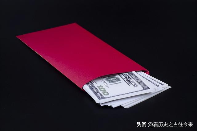 “打黑局长”文强堕落史:强奸女学生,霸占警花10多年,玩弄女星