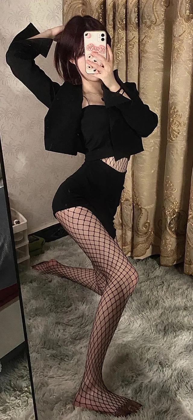 丝袜纯诱惑美女欣赏图片