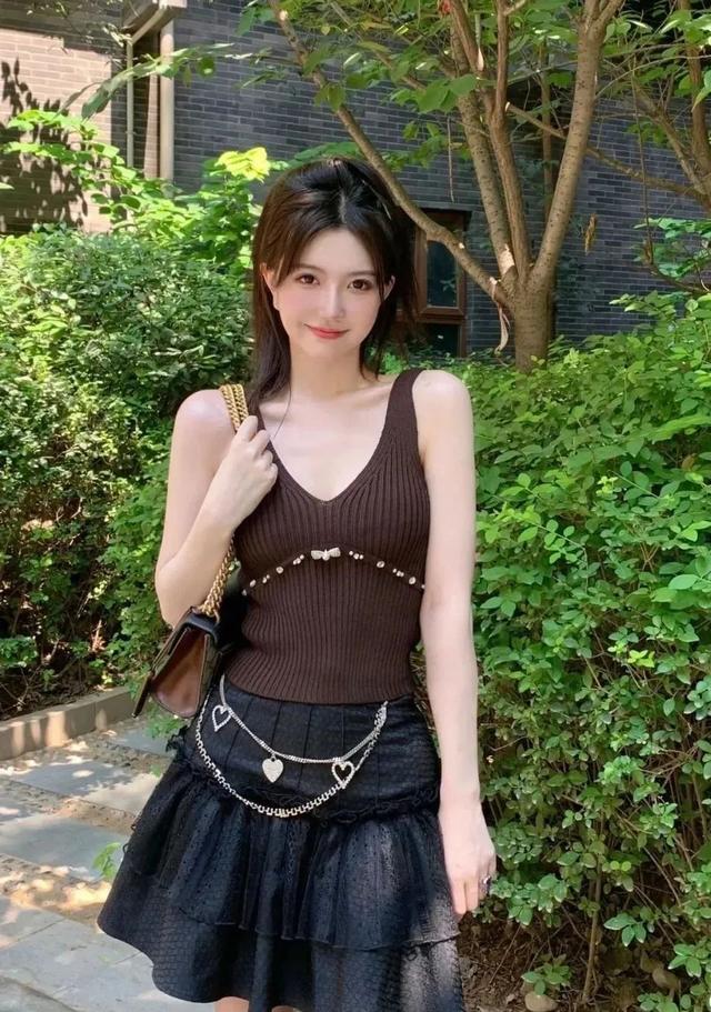 性感美女 诱人完美曲线身材日常写真图