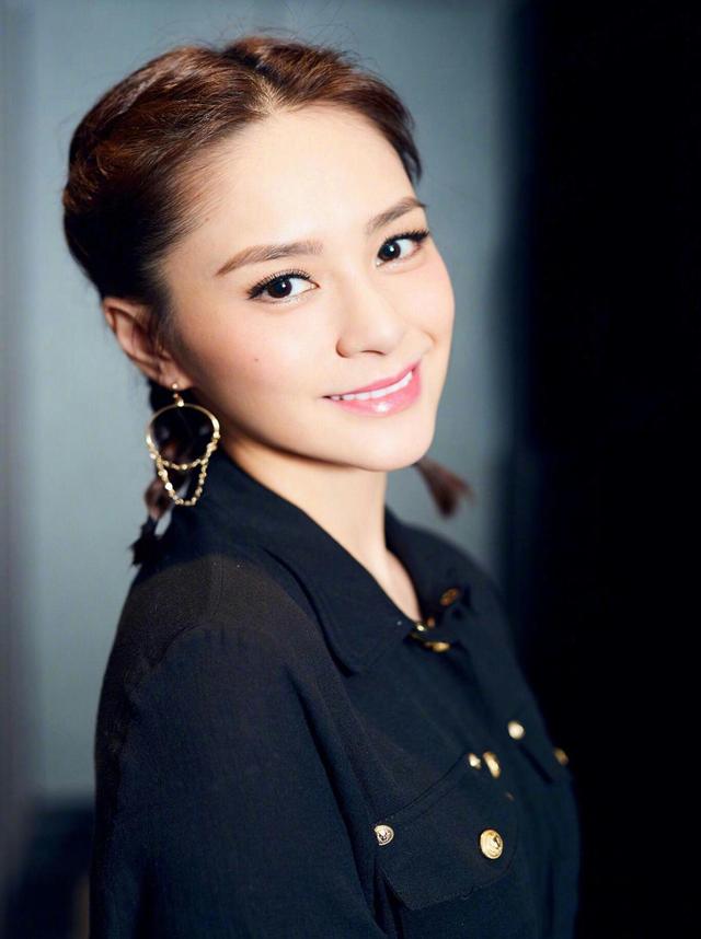 脸上这3处长痣的女生,大多都是美女!特别第1点,看起来楚楚动人