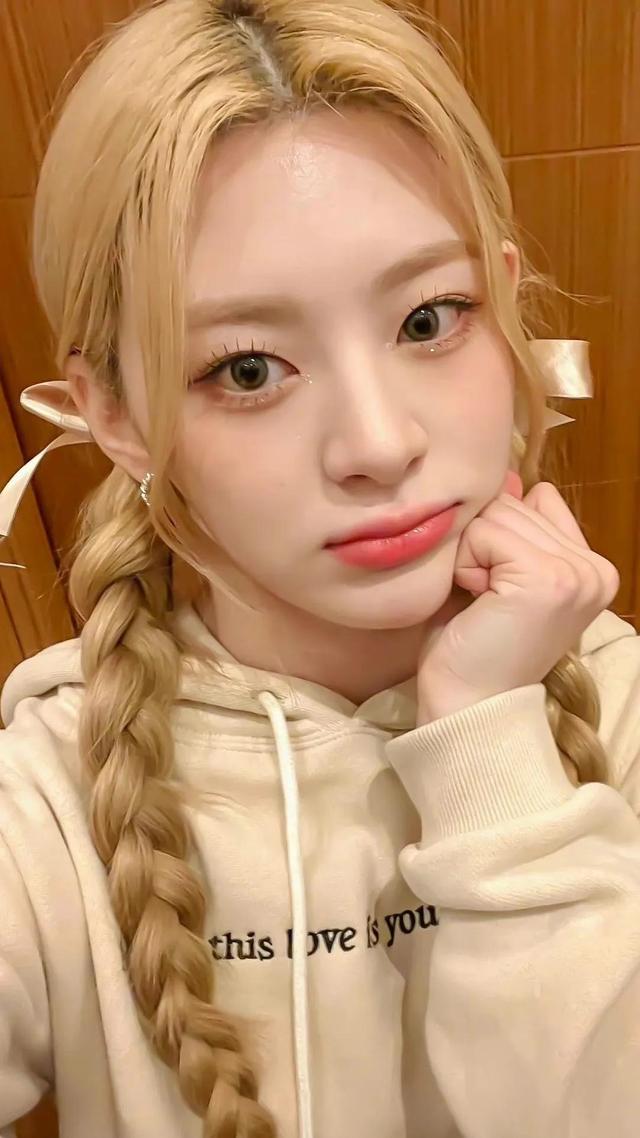 美女姐姐高清壁纸｜这简直是神仙颜值
