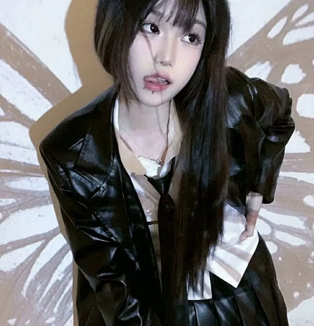 大佬都在用的微拽女生头像