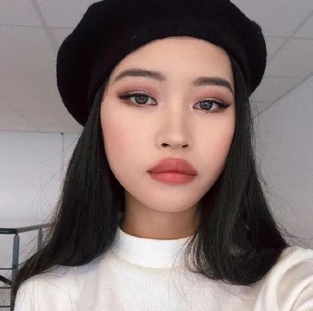 斯嘉丽的性感，一半归功于这里