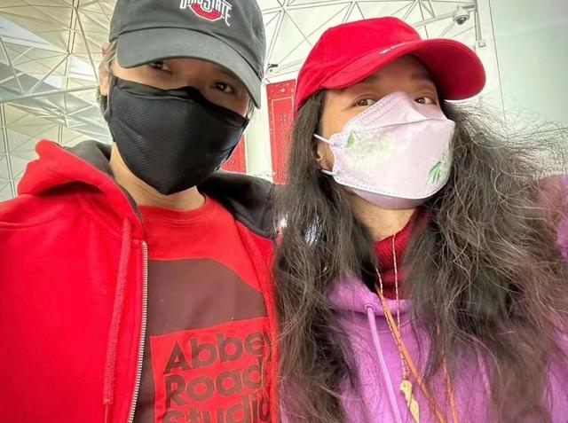 47岁舒淇美出天际，丰乳翘臀葫芦腰，又纯又欲惊艳众人