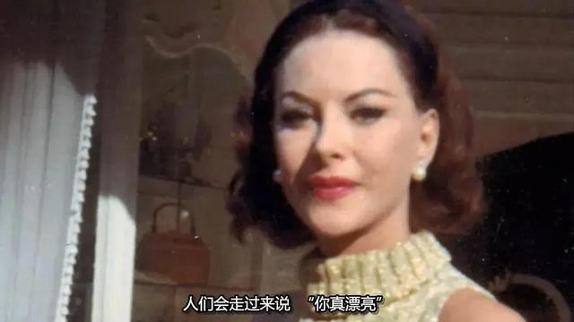 她是全球第一个全裸出镜的美女艳星,更是Wi-Fi之母、二战功臣