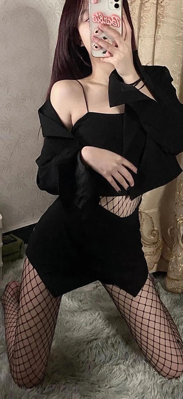 丝袜纯诱惑美女欣赏图片