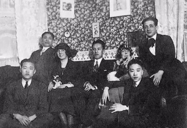 一生痴迷画粗腿裸女,生前贫困潦倒,死后作品拍出亚洲最高价
