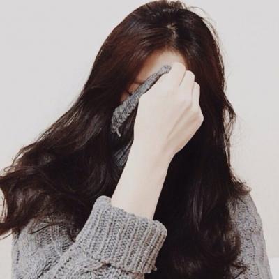 伤感难过气质女生微信头像