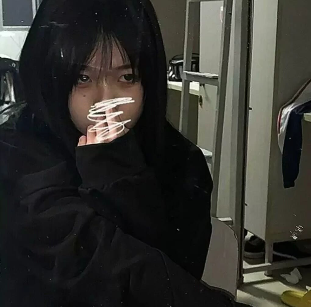 大佬都在用的微拽女生头像