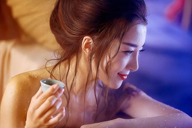 女澡堂里“不道德”的三件事,旁人表示难以理解,令人十分厌恶
