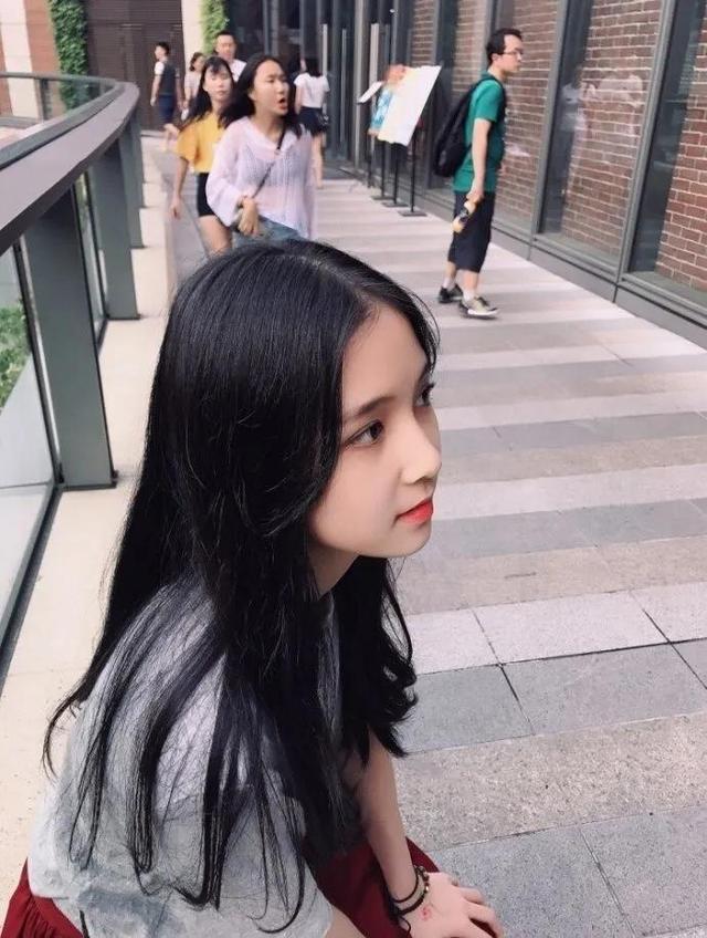 清华大学最美的女学霸张沈心然