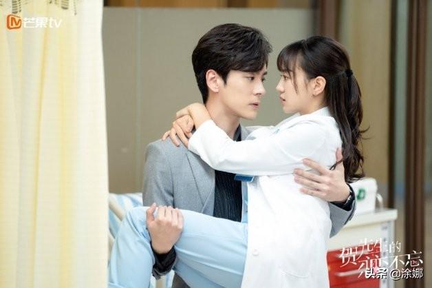 9位美女医生,杨紫、杨幂、李沁、马思纯都改行了