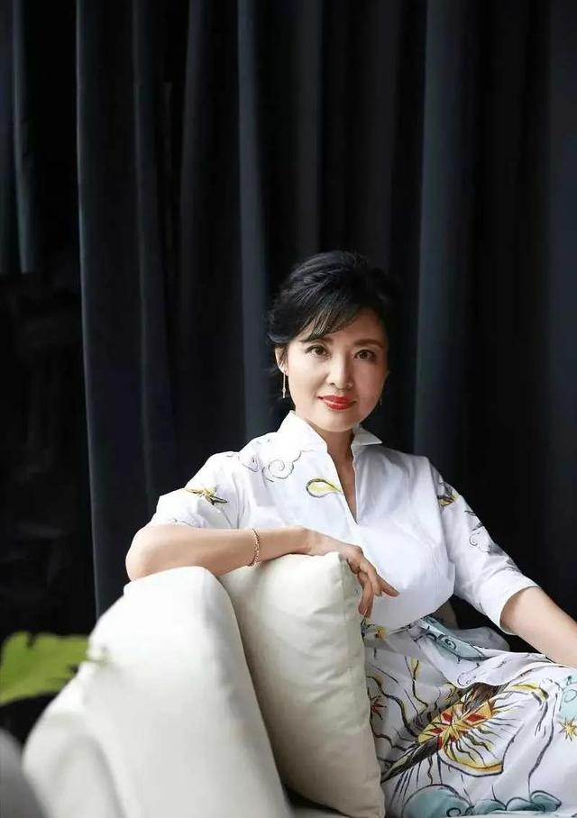 20位女性的千娇百媚,都被高清相机记录下来