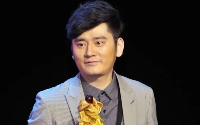 笑了，“钱枫事件”的女主疑似是和ROTK对喷过的“大奶雪”…