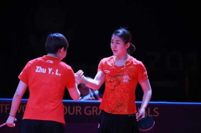 女乒第一美女4-2胜世界第一，曾4-0吊打夺冠，陈梦霸气无敌
