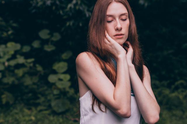 一个离婚十年的女人，想用亲身经历，给所有已婚女人提个醒