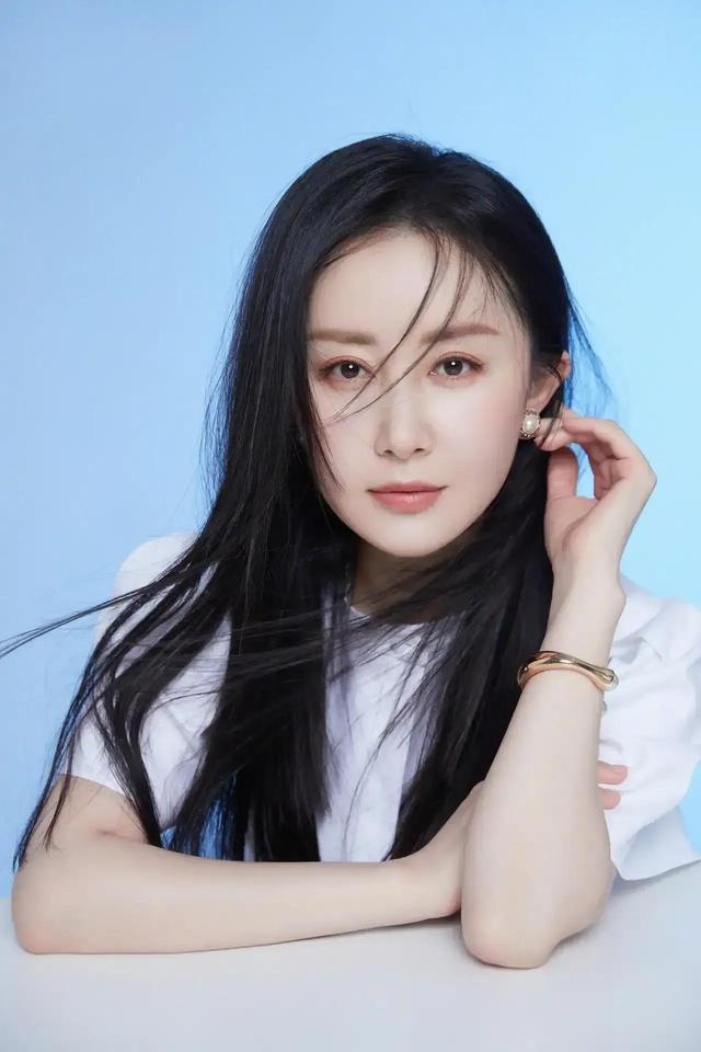 20位女性的千娇百媚,都被高清相机记录下来