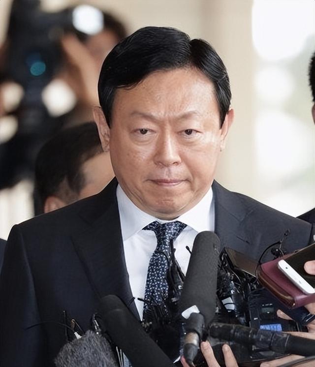 韩国当红女星张紫妍在家中自杀，只因生前遭受非人虐待