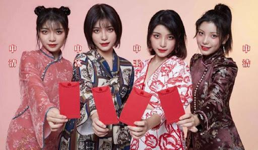 青你有瓜？段小薇素人时期两段恋情被扒，大尺度照和暧昧记录流出