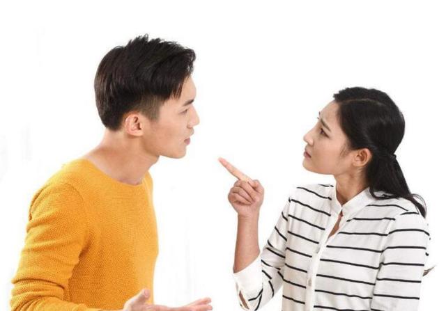 “洞房花烛夜,我和狗睡的”,新郎结完婚把新娘忘在酒店