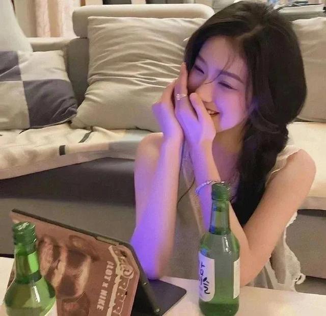 个性女生头像｜人间烟火 各有遗憾