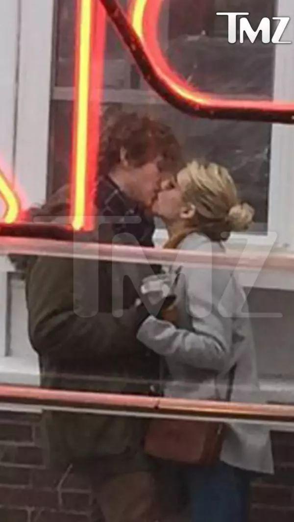 这对“美国意难忘”，又双叒......