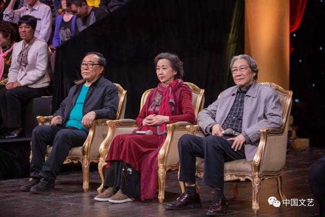 《暖春》播出十年后，爷孙首聚！这些故事鲜为人知