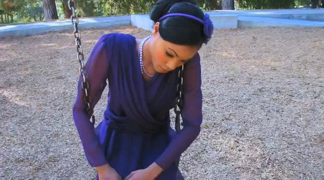 神秘凶手连环作案，绑架妙龄少女做成活人玩偶，犯罪惊悚片