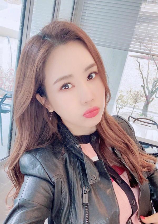 韩国女星李多海否认结婚，超溜中文解释乌龙，网友：白高兴一场