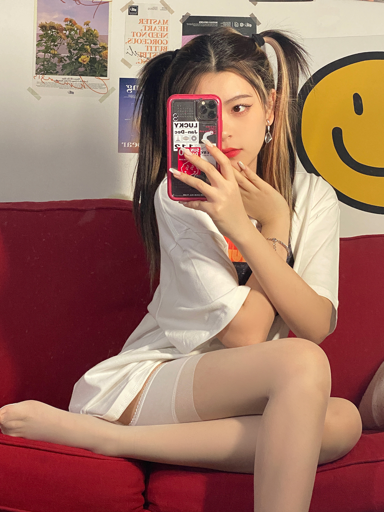 女生宿舍的裸露自拍