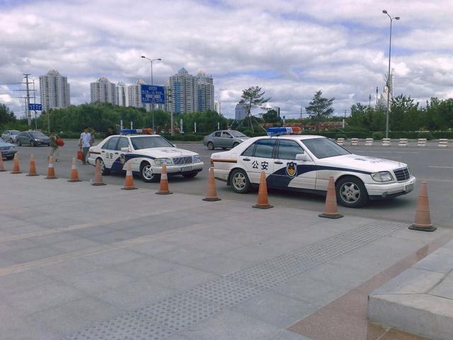 网传上海3名年轻女老师卖淫，细节不堪，警方回应，真相难以容忍