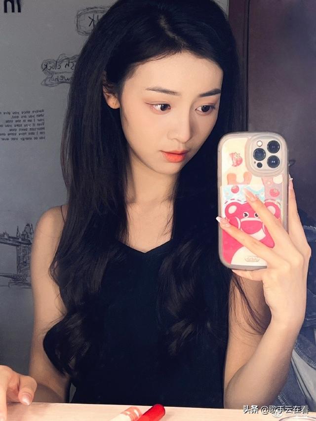 北京电影学院美女韩姣迷人美照欣赏，好美啊