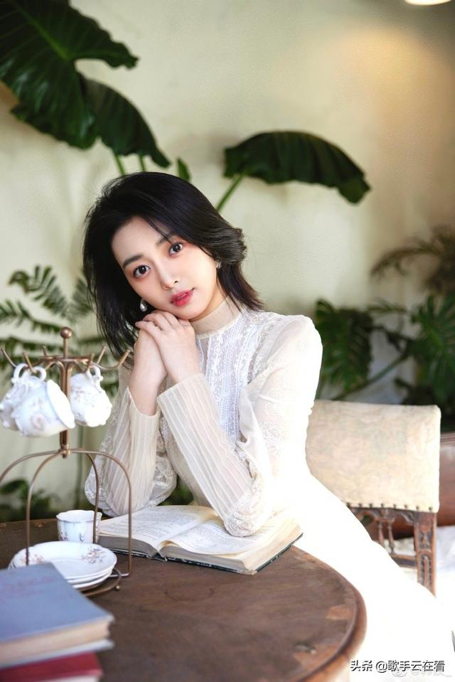 北京电影学院美女韩姣迷人美照欣赏，好美啊