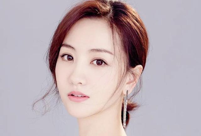 谁说云南没美女？这5位，颜值高，实力强，身材好，个个都是美女