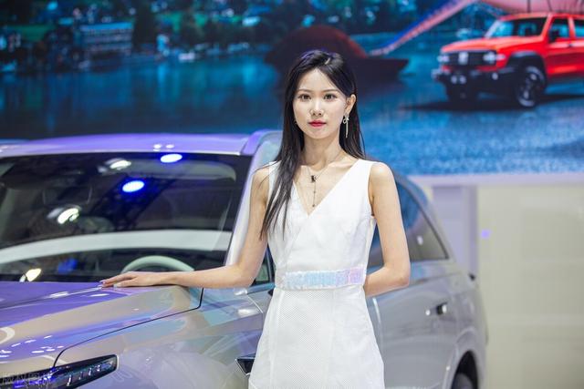 【2023上海国际车展】车模美女火辣身材