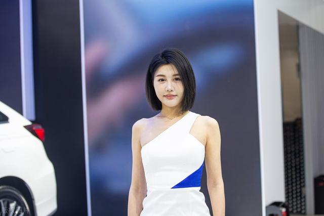 【2023上海国际车展】车模美女火辣身材
