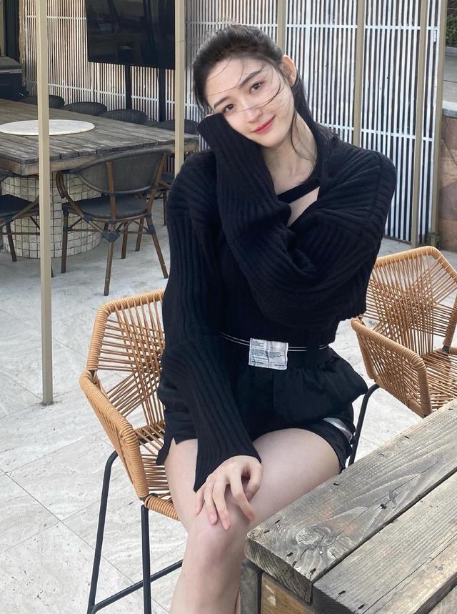 四川美女康可人