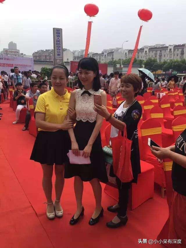 安徽卫视美女吴薇近况，她长相十分漂亮，早已结婚，老公是谁成谜