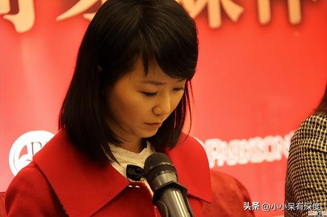 安徽卫视美女吴薇近况，她长相十分漂亮，早已结婚，老公是谁成谜