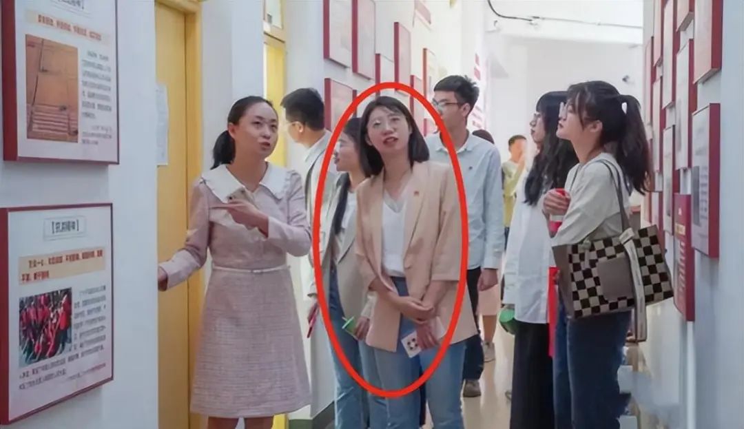 “车震门”最新消息！男女主合照曝光，张女士被网友扒的一干二净