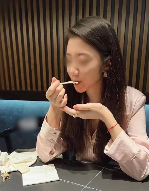 张警花结婚了！网传拿到1000w补偿？