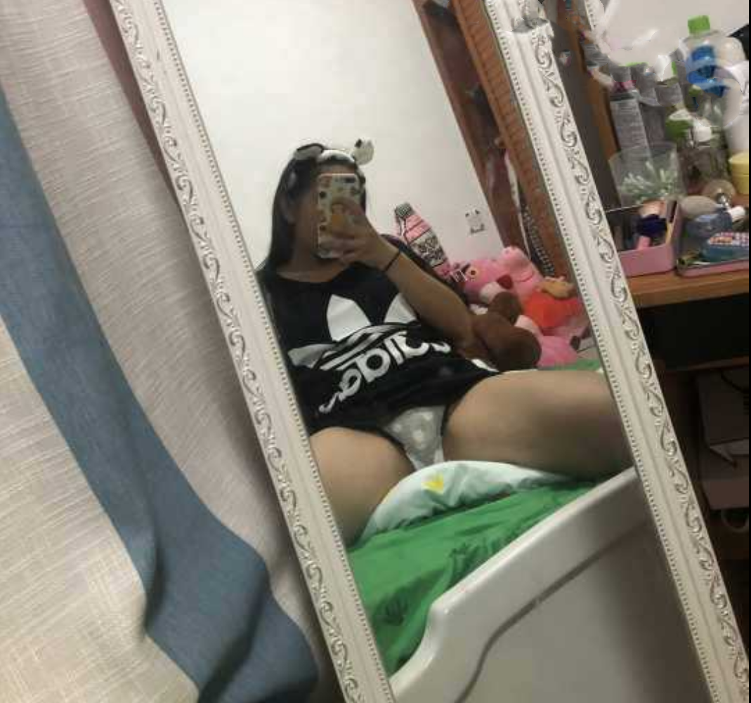 广东潮州卫生健康职业学院『李媛』网恋裸聊视图被曝光！