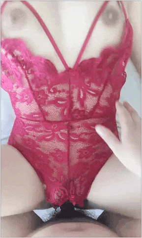 亲人之间的秘密 迷人小表妹 风骚表嫂 高冷姐姐 禁忌之恋最让人着迷 一场疯狂的性爱