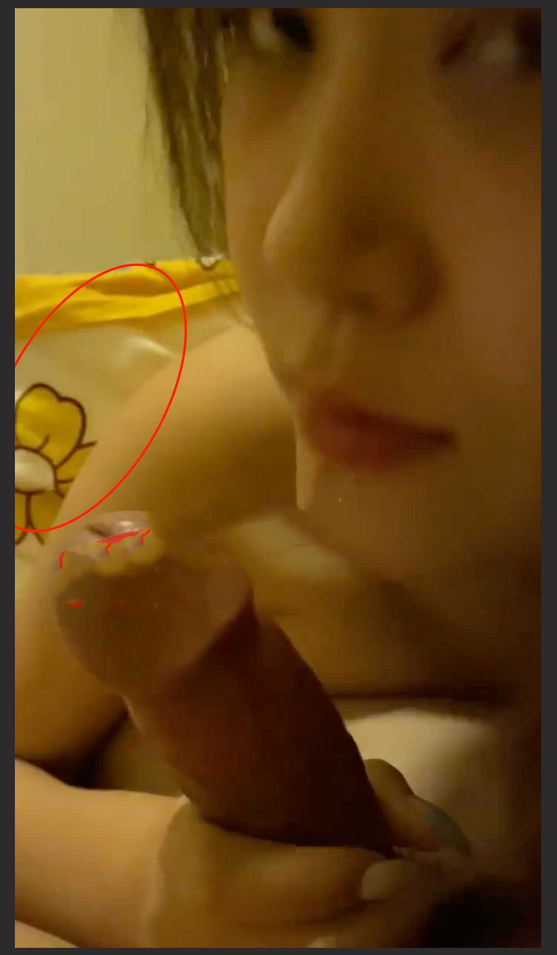 『河南媚黑女 一女战群狼』河南女孩 陈甜 极度媚黑 一人大战多条黑吊 甘愿成为黑人肉便器 视频曝光