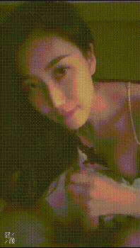 位模特闺蜜带着自己的老公和经纪人玩群p