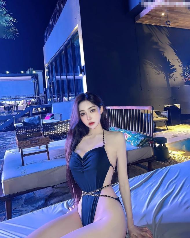 顶级性爱，淫乱性趴！极品美娇妻乱淫派对 ，看到极品骚货老婆被一群猛男圈操是什么感觉！