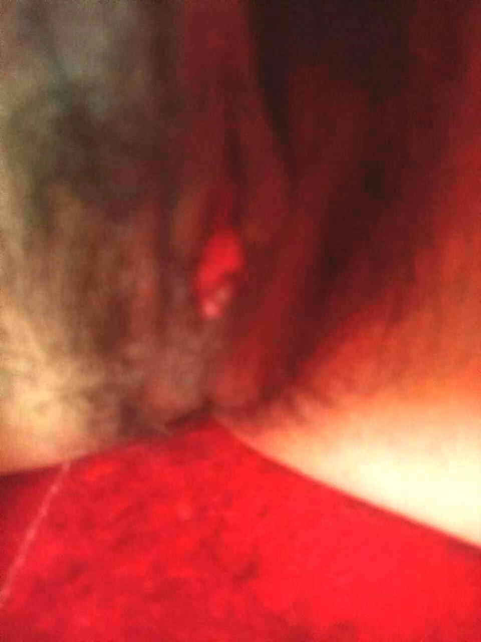 长腿大奶的Y姐，主打歌是寂寞的季节